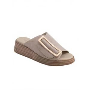 NEW CHOCOLAT BLU women's ela sandal in taupe leather